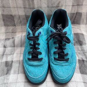 Reebok BB 4000 II Men’s sneakers Men’s Sz 5.5/Women’s 7 BRAND NEW